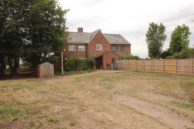 Image of 2 bedroom Terraced house for sale in Burnt House Cottages Cantley Norwich NR13 at Cantley Norwich Cantley, NR13 3RU