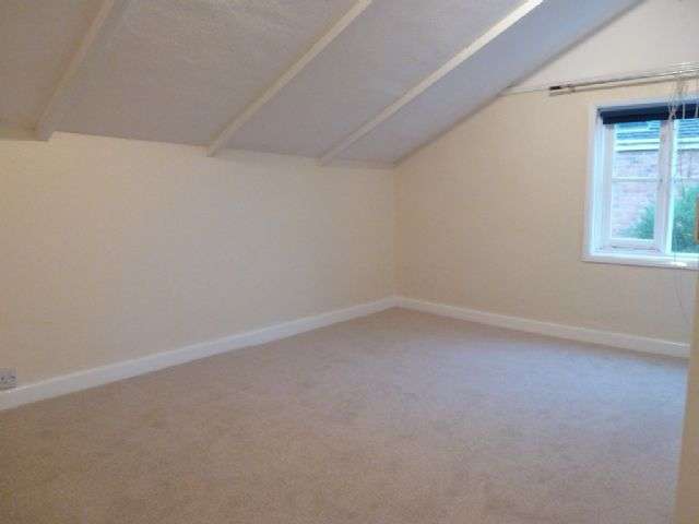  Image of 2 bedroom Semi-Detached house to rent in Cheltenham Road Bredon Tewkesbury GL20 at Cheltenham Road  Bredon, GL20 7ND