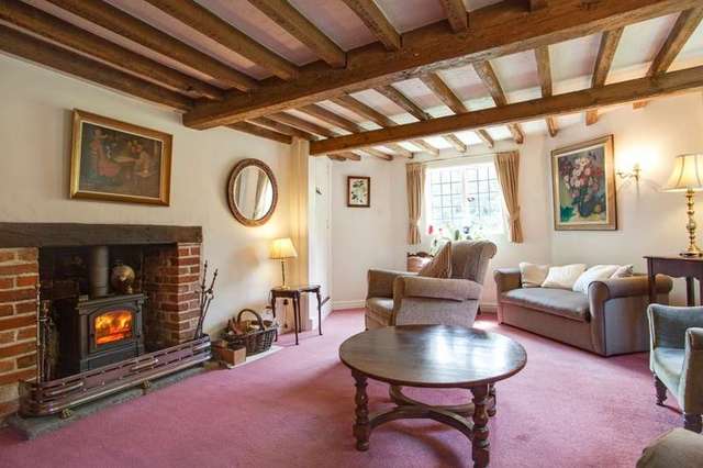  Image of 4 bedroom Detached house for sale in Ickleton Road Wantage OX12 at Wantage, OX12 9JA