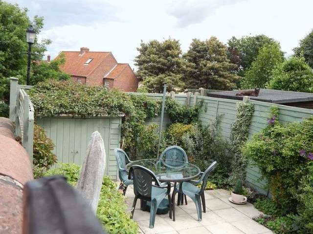  Image of 2 bedroom Terraced house for sale in Kidgate Louth LN11 at Kidgate  Louth, LN11 9BT