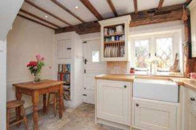  Image of 2 bedroom End of Terrace for sale in High Street Upper Beeding Steyning BN44 at High Street Upper Beeding Upper Beeding, BN44 3WQ