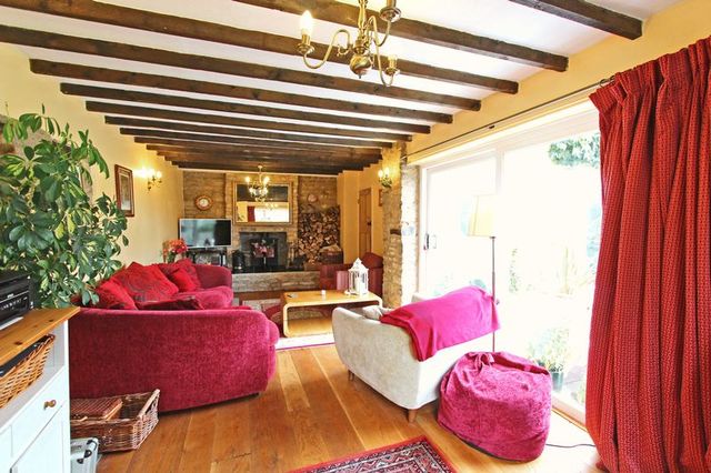  Image of 4 bedroom Detached house for sale in High Street Corby Glen Grantham NG33 at 45 High Street Corby Glen Grantham, NG33 4LU