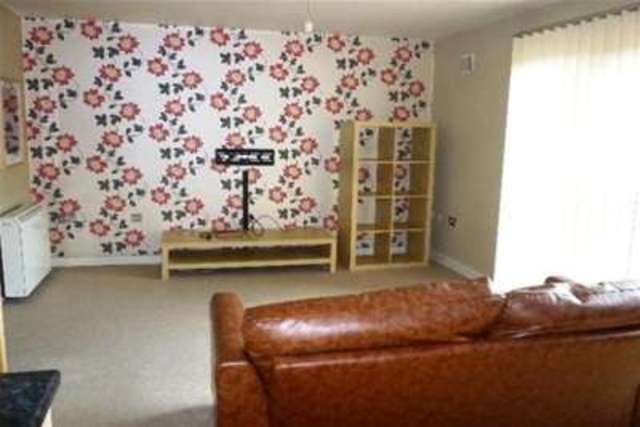  Image of 2 bedroom Flat to rent in Adelaide Lane Sheffield S3 at Sheffield, S3 8BJ
