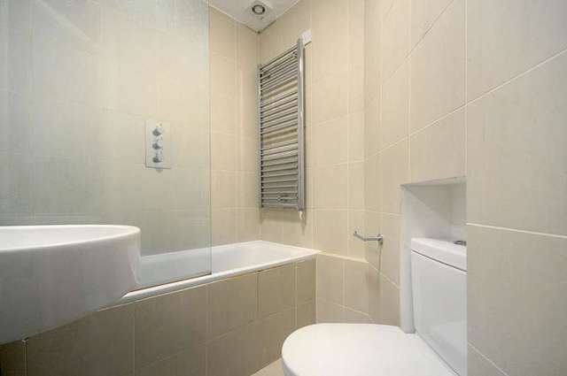  Image of 1 bedroom Flat to rent in Adelaide Road London NW3 at Adelaide Road Swiss Cottage Camden, NW3 3PY