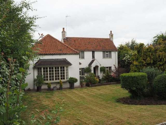  Image of 4 bedroom Detached house for sale in Norwell Woodhouse Newark NG23 at Norwell Woodhouse Newark, NG23 6NG