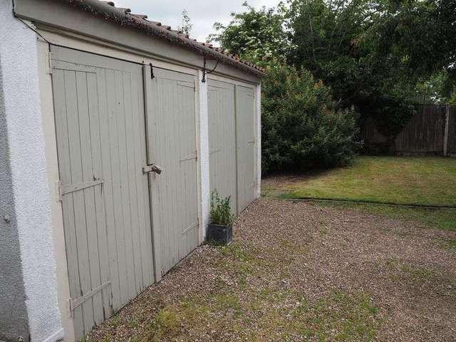  Image of 4 bedroom Detached house for sale in Norwell Woodhouse Newark NG23 at Norwell Woodhouse Newark, NG23 6NG