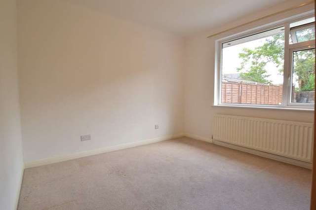  Image of 2 bedroom Detached house to rent in Corinthian Road Chandler