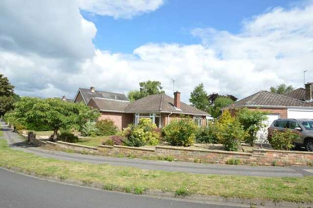  Image of 2 bedroom Detached house to rent in Corinthian Road Chandler