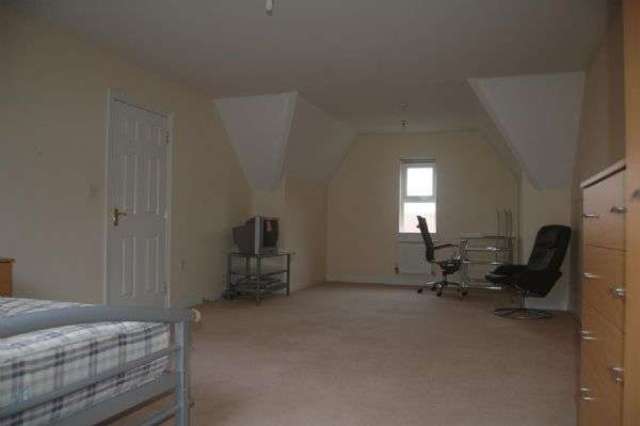  Image of House Share to rent in Cavell Court Bishop