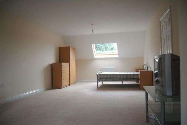  Image of House Share to rent in Cavell Court Bishop