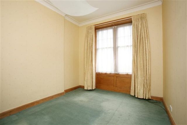  Image of 3 bedroom Flat to rent in Montagu Terrace Edinburgh EH3 at Inverleith Edinburgh Edinburgh, EH3 5QR
