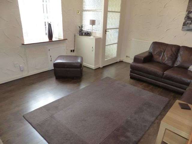  Image of 2 bedroom Terraced house for sale in Park Cottages Shaw Oldham OL2 at Park Cottages High Crompton Oldham, OL2 7PQ