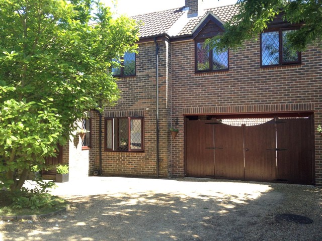  Image of 4 bedroom Detached house to rent in Stagshorn Road Horndean Waterlooville PO8 at Horndean  Waterlooville, PO8 9NS