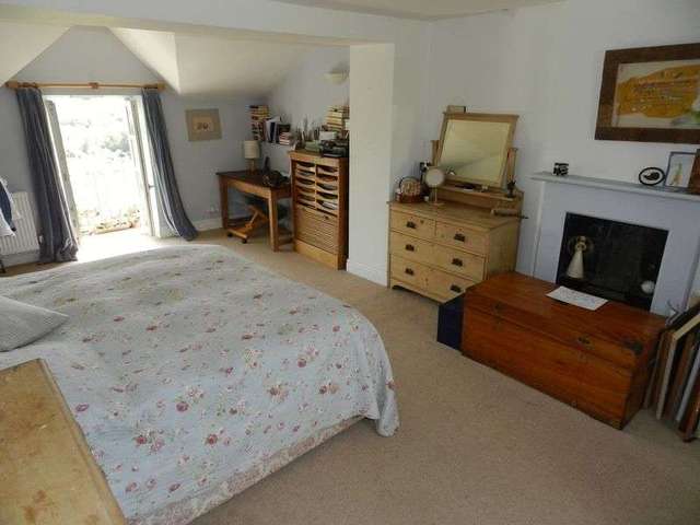  Image of 4 bedroom Terraced house for sale in Boscombe Lane Horsley Stroud GL6 at Boscombe Lane Horsley Stroud, GL6 0PZ