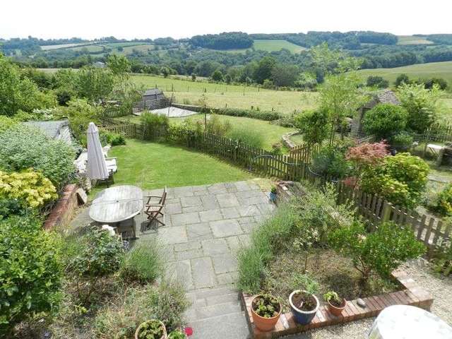  Image of 4 bedroom Terraced house for sale in Boscombe Lane Horsley Stroud GL6 at Boscombe Lane Horsley Stroud, GL6 0PZ