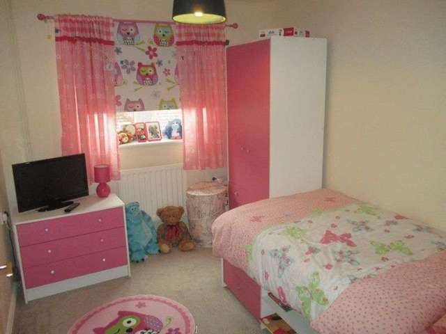 Image of 2 bedroom Flat for sale in Elvetham Rise Chineham Basingstoke RG24 at Elvetham Rise Chineham Basingstoke, RG24 8ET