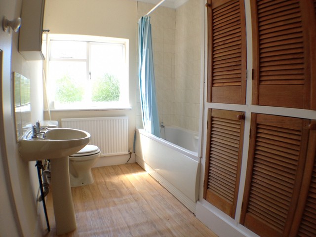  Image of 2 bedroom Detached house to rent in Cambrai Avenue Chichester PO19 at Chichester, PO19 7UY