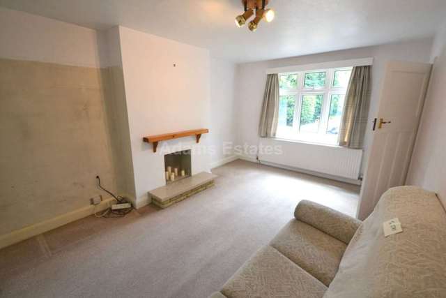  Image of 4 bedroom Detached house to rent in Church Road Earley Reading RG6 at Church Road Earley Reading, RG6 1HT