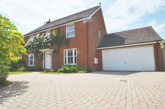  Image of 5 bedroom Detached house for sale in Copper Beech Drive Tangmere Chichester PO20 at Copper Beech Drive Tangmere Chichester, PO20 2HN
