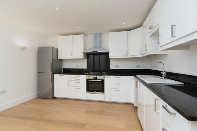  Image of 3 bedroom Terraced house for sale in Herne Hill London SE24 at Milkwood Road  Herne Hill, SE24 9QH