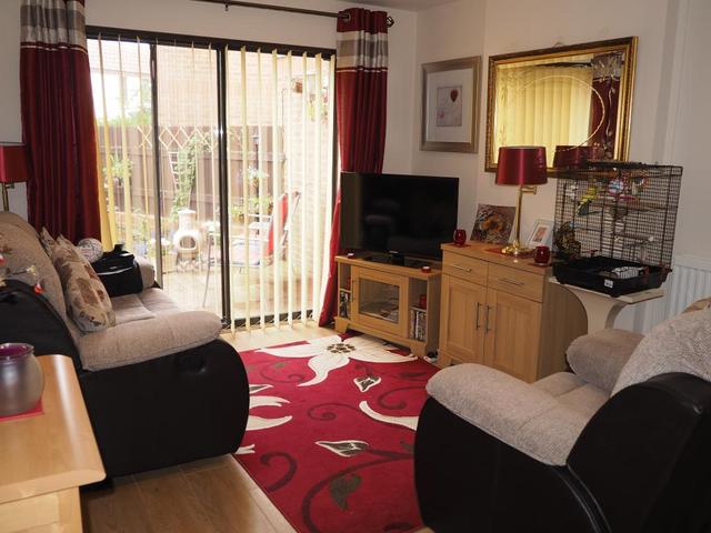  Image of 2 bedroom Terraced house for sale in Admirals Croft Hull HU1 at Hull Marina  Hull, HU1 2DR