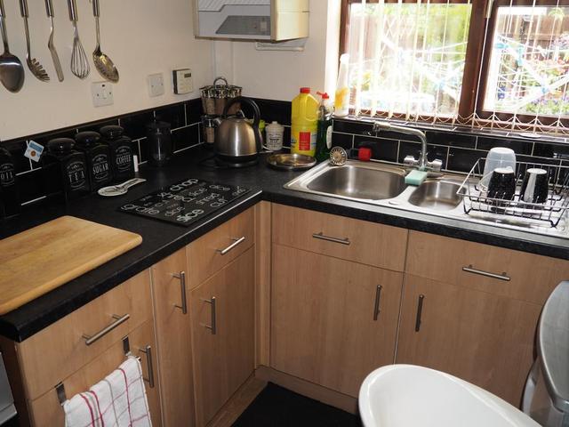  Image of 2 bedroom Terraced house for sale in Admirals Croft Hull HU1 at Hull Marina  Hull, HU1 2DR