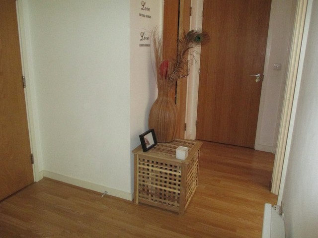  Image of 2 bedroom Apartment for sale in Admiralty Road Portsmouth PO1 at Queen Anne House Admiralty Road Portsmouth, PO1 3GT