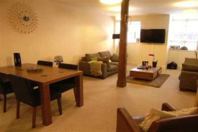  Image of 2 bedroom Flat to rent in Portland Street Worcester WR1 at Worcester, WR1 2NY