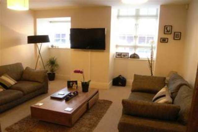  Image of 2 bedroom Flat to rent in Portland Street Worcester WR1 at Worcester, WR1 2NY