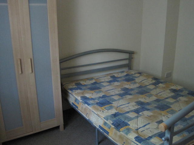  Image of 1 bedroom Flat to rent in Alexandra Road South Chorlton Cum Hardy Manchester M16 at Whalley Range  Manchester, M16 8JA