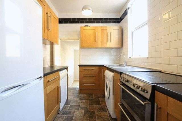  Image of 2 bedroom Flat for sale in Alton Road Prenton CH43 at Alton Road  Oxton, CH43 1UY