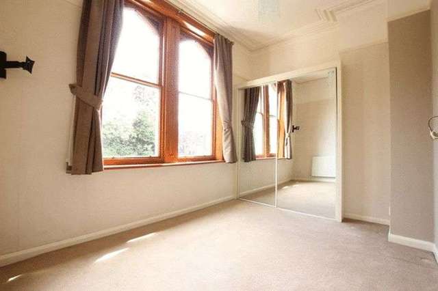  Image of 2 bedroom Flat for sale in Alton Road Prenton CH43 at Alton Road  Oxton, CH43 1UY