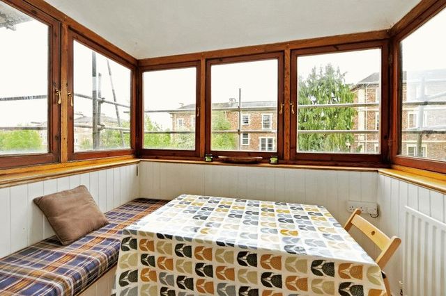  Image of 3 bedroom Flat for sale in Apsley Road Clifton Bristol BS8 at Apsley Road Clifton Bristol, BS8 2SH