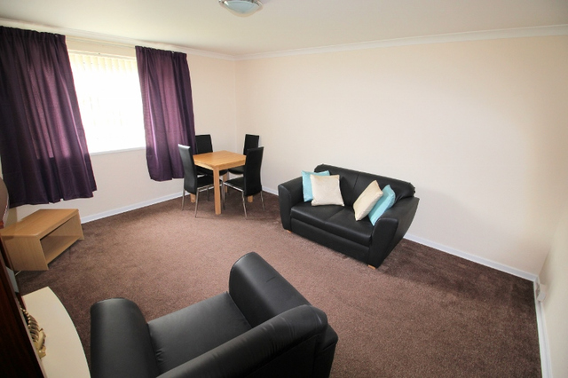  Image of 2 bedroom Flat to rent in Auldearn Gardens Aberdeen AB12 at Kincorth Aberdeen Aberdeen, AB12 5ND