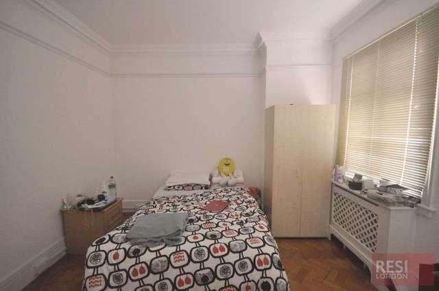  Image of 4 bedroom Flat to rent in Baker Street London NW1 at Baker Street  London, NW1 5SR