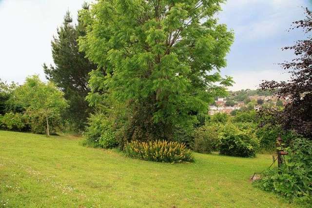  Image of 4 bedroom Detached house for sale in Barnfield Crediton EX17 at Barnfield  Crediton, EX17 3HY