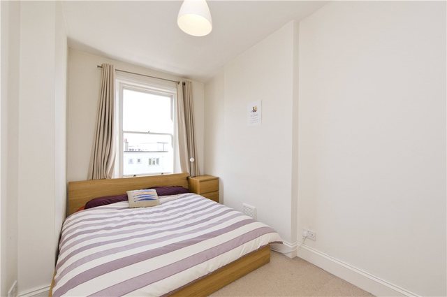  Image of 1 bedroom Flat for sale in Barons Court Road London W14 at Barons Court Road  London, W14 9DT