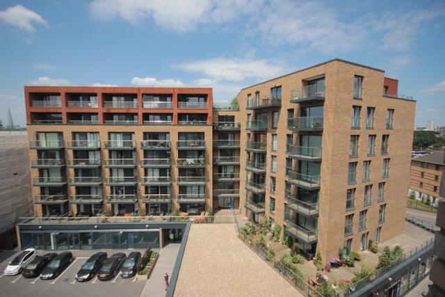  Image of 1 bedroom Flat for sale in Plough Way London SE16 at Surrey Quays  London, SE16 7UD