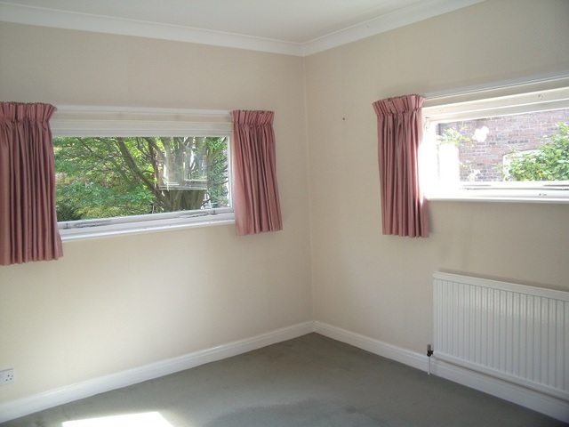  Image of 3 bedroom Detached house to rent in Bartle Garth York YO1 at York, YO1 7AL