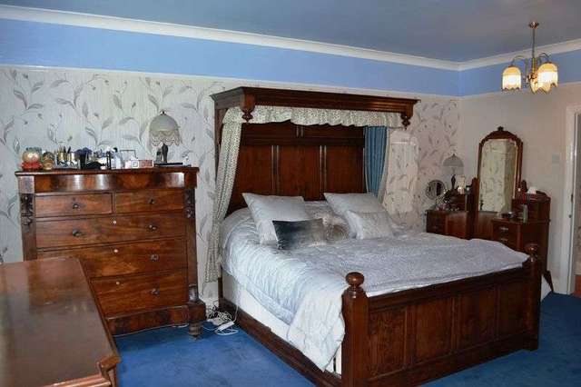  Image of 6 bedroom Detached house for sale in Barton Road Wrawby Brigg DN20 at Barton Road  Wrawby, DN20 8SQ