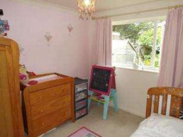  Image of 2 bedroom Maisonette for sale in Ravel Close Basingstoke RG22 at Basingstoke Hampshire Kempshott, RG22 4EB