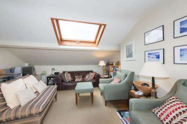  Image of 2 bedroom Flat for sale in Bassett Road London W10 at North Kensington London Latimer Road, W10 6LA