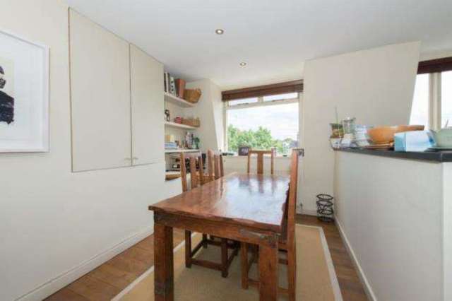  Image of 2 bedroom Flat for sale in Bassett Road London W10 at North Kensington London Latimer Road, W10 6LA