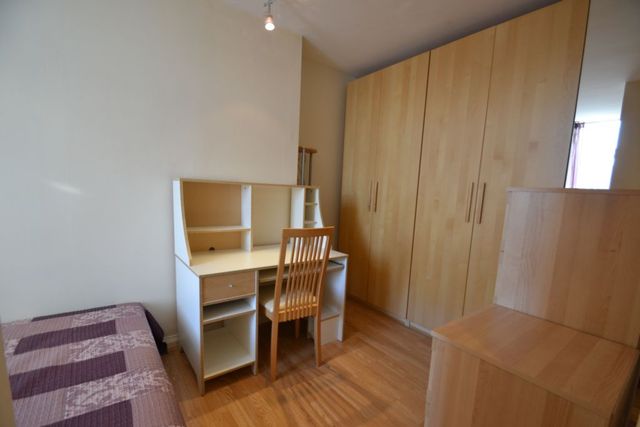  Image of 1 bedroom Flat to rent in Bathurst Mews London W2 at Bathurst Mews  London, W2 2SB
