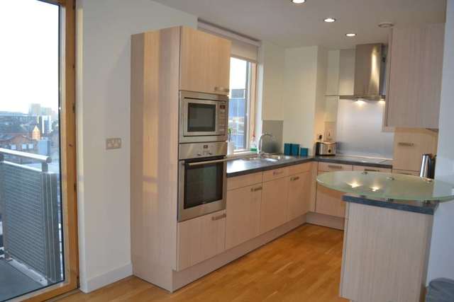  Image of 2 bedroom Apartment to rent in Little John Street Manchester M3 at Little John Street  Manchester, M3 3GZ