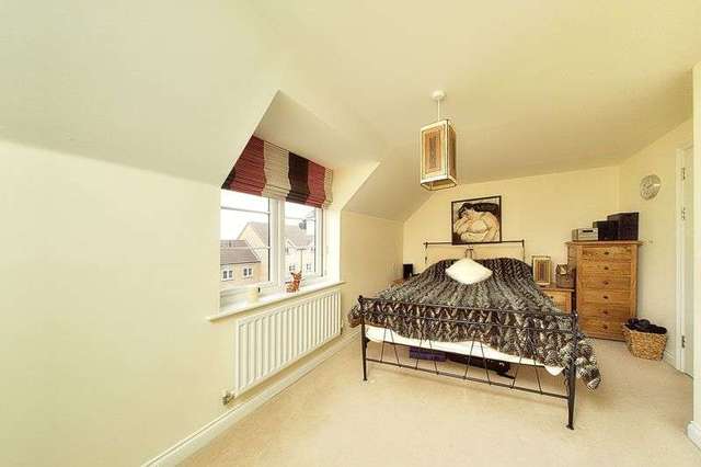  Image of 3 bedroom Terraced house for sale in Baxendale Road Chichester PO19 at Baxendale Road  Chichester, PO19 6UN