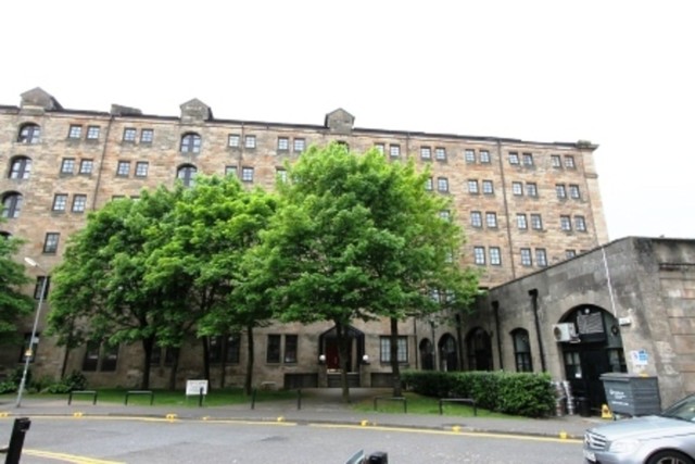  Image of 2 bedroom Flat to rent in Bell Street Glasgow G4 at City Centre Glasgow Glasgow, G4 0TQ