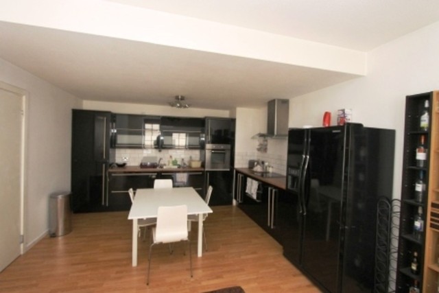 Image of 2 bedroom Flat to rent in Bell Street Glasgow G4 at City Centre Glasgow Glasgow, G4 0TQ
