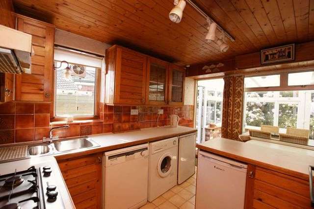  Image of 2 bedroom Detached house for sale in Bentley Crescent Fareham PO16 at Bentley Crescent  Fareham, PO16 7LU