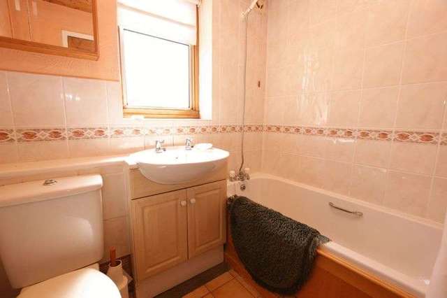  Image of 2 bedroom Detached house for sale in Bentley Crescent Fareham PO16 at Bentley Crescent  Fareham, PO16 7LU